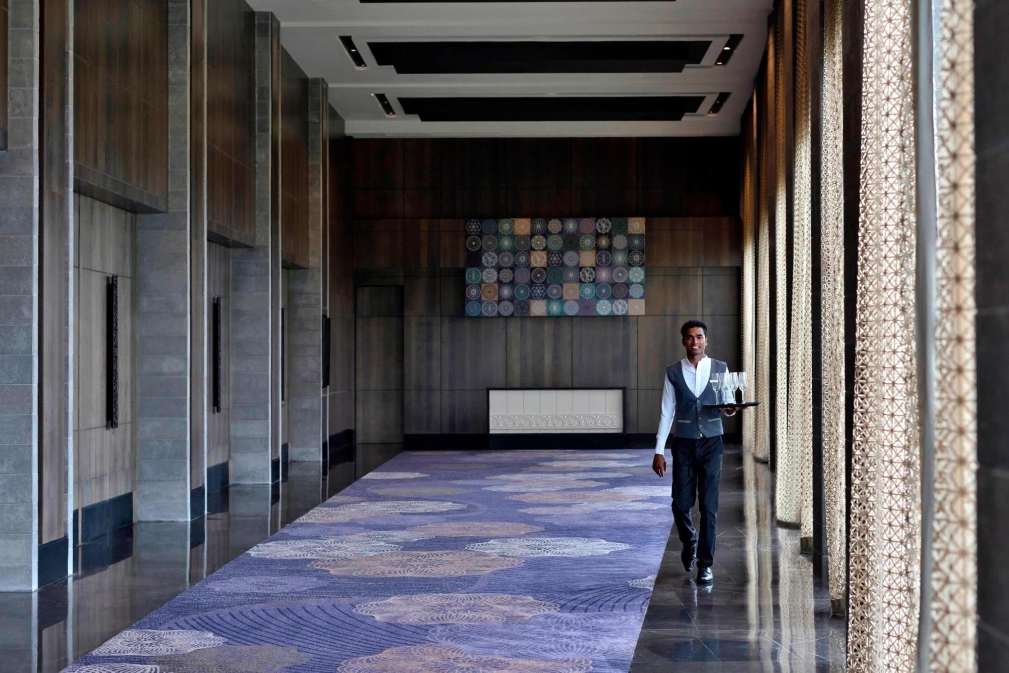 منتجع وسبا فيليجاما باي ماريوت فيليغاما المظهر الخارجي الصورة A lobby at the hotel
